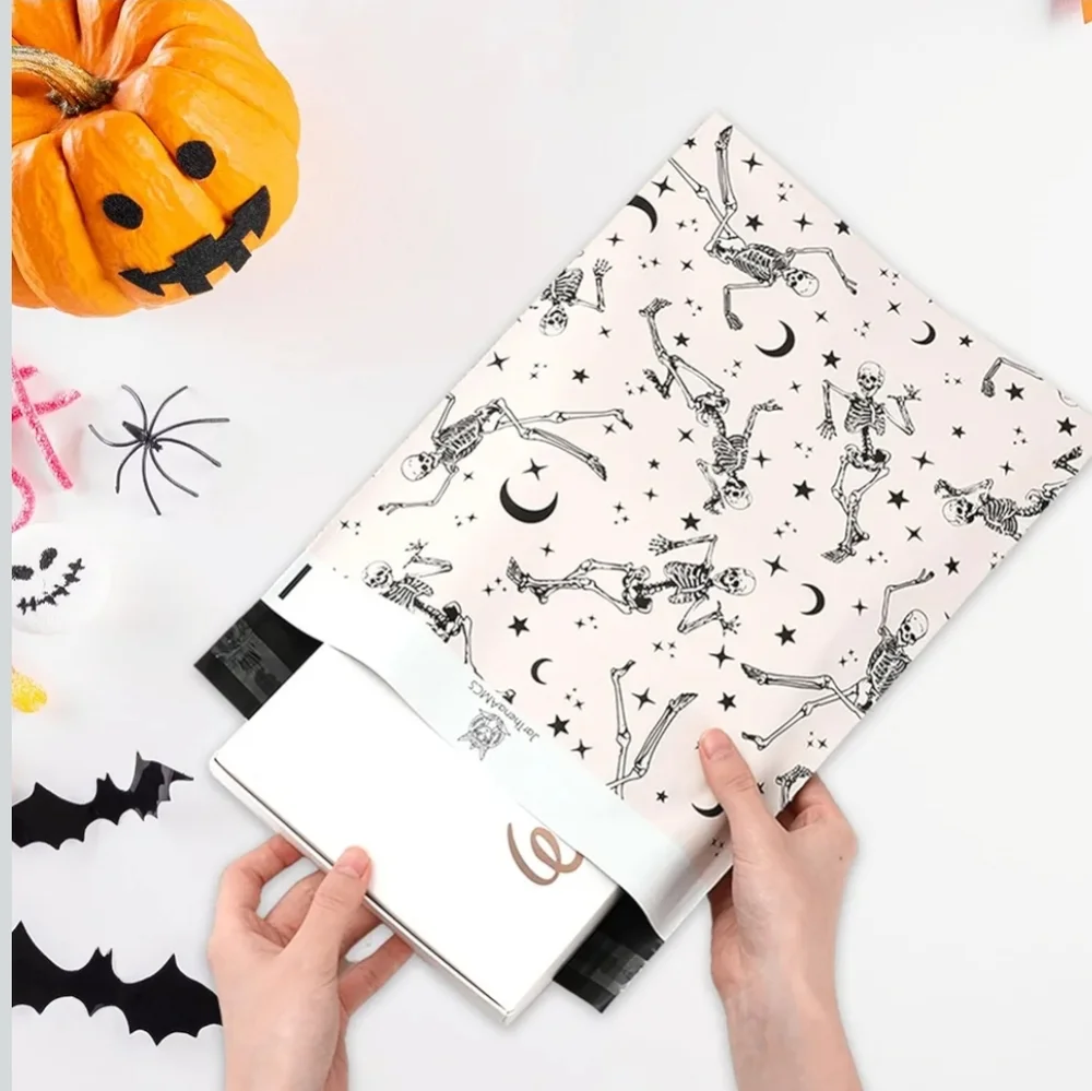 Dancing Skeletons 15 Count Polymailers